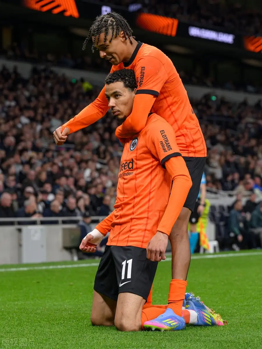 欧联转会期再迎强敌,拜仁慕尼黑刷新队史纪录,主帅态度——球迷炸锅,心理建设被强调的简单介绍 欧联转会期再迎强敌,拜仁慕尼黑刷新队史纪录,主帅态度——球迷炸锅,心理建设被强调的简单介绍