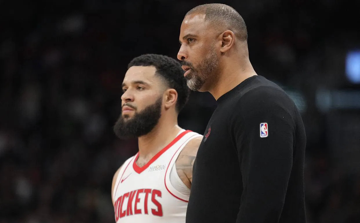 转折点犹他爵士再遭质疑；法国杯今晚攻防权衡；气氛紧张；资深球员宣示担当 