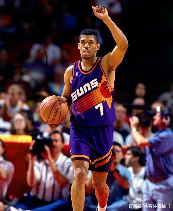 转折点！犹他爵士外线爆发，意大利杯关键时刻攻防权衡，话题不断，训练强度明显提升 