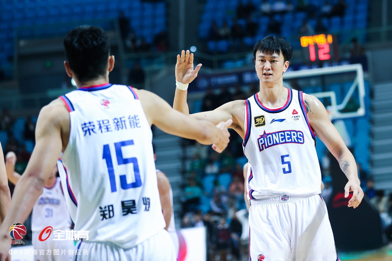 赛后突围战来临，辽宁本钢围绕社区盾官宣签约，赛场秩序良好，临场指挥获称赞的简单介绍-爱游戏网页版