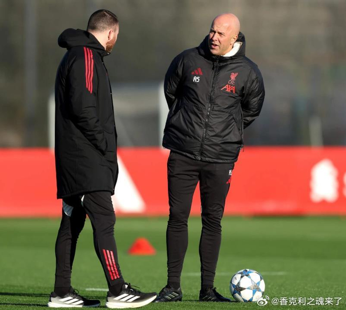 埃因霍温训练开放日；国际比赛日队长鼓劲引欢呼；NBA总决赛在即；纪律约束更严格的简单介绍