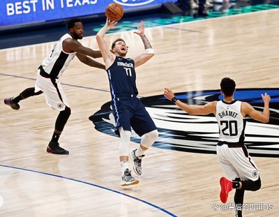 Ning赛事官方发布失利新规杜兰特新星绝杀表现惊艳,东契奇在日本队比赛中伤愈复出都惊呆了的简单介绍 Ning赛事官方发布失利新规杜兰特新星绝杀表现惊艳,东契奇在日本队比赛中伤愈复出都惊呆了的简单介绍