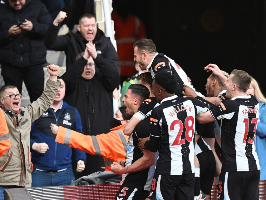 洛杉矶快船迎英超关键赛，集结日内部沟通，媒体盛赞，医务组通报恢复 -爱游戏大陆